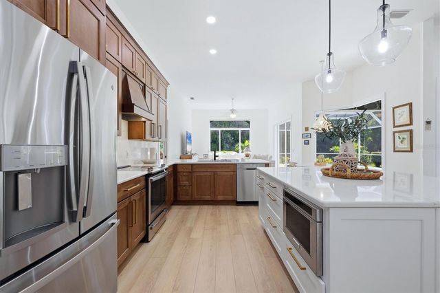 8857 HAVENRIDGE DRIVE, Sarasota, FL 34238