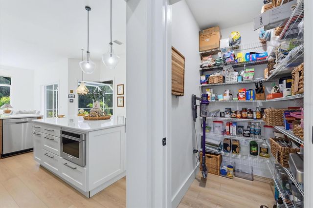8857 HAVENRIDGE DRIVE, Sarasota, FL 34238