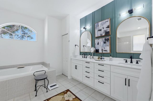 8857 HAVENRIDGE DRIVE, Sarasota, FL 34238