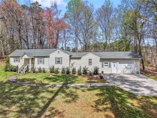 5109 Fleetwood Circle, Winston-salem, NC 27106