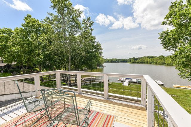 8172 River Bay Drive E, Indianapolis, IN 46240
