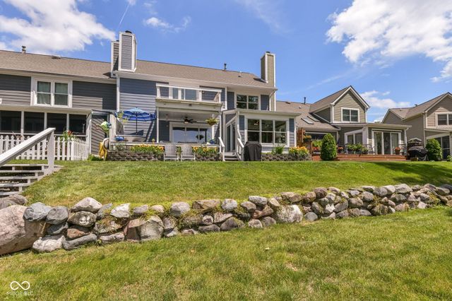 8172 River Bay Drive E, Indianapolis, IN 46240