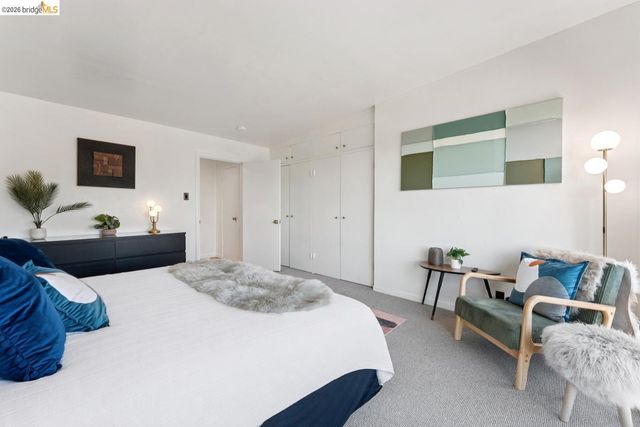 2301 Oak St, Berkeley, CA 94708