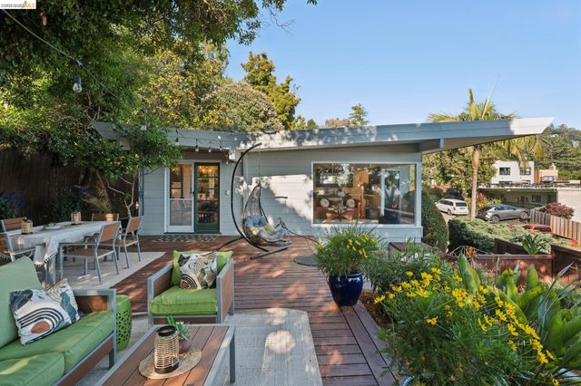 2301 Oak St, Berkeley, CA 94708
