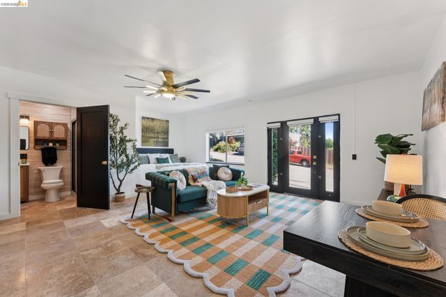 2301 Oak St, Berkeley, CA 94708