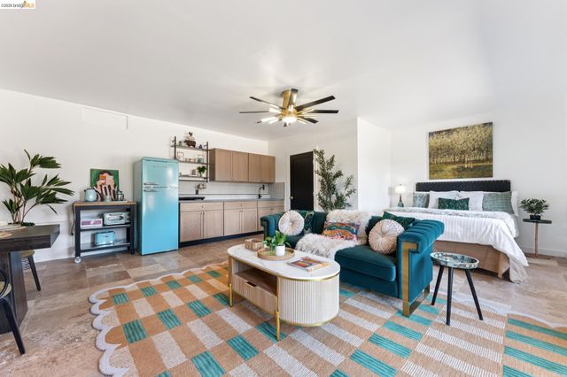 2301 Oak St, Berkeley, CA 94708