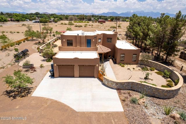 2990 Wildwind Road, Las Cruces, NM 88007