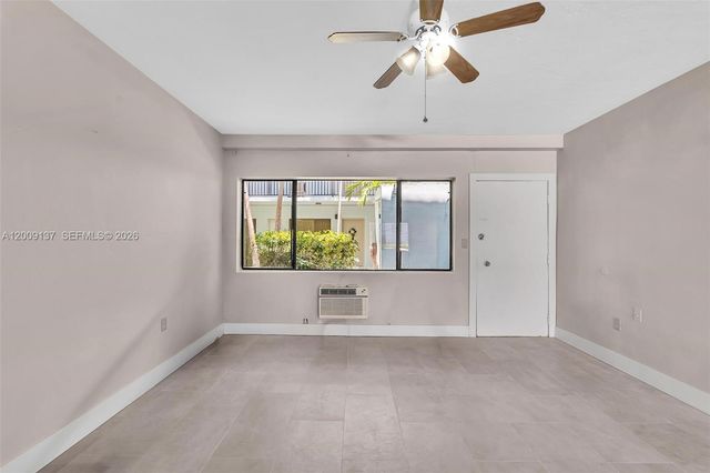 1165 Marseille Dr 21, Miami Beach, FL 33141