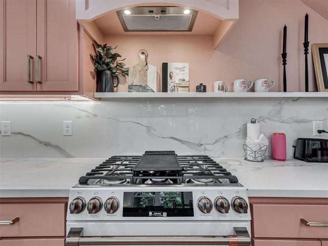 18246 Willowbrooke Court, Norman, OK 73072