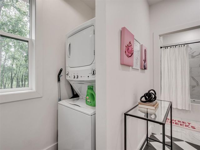 18246 Willowbrooke Court, Norman, OK 73072