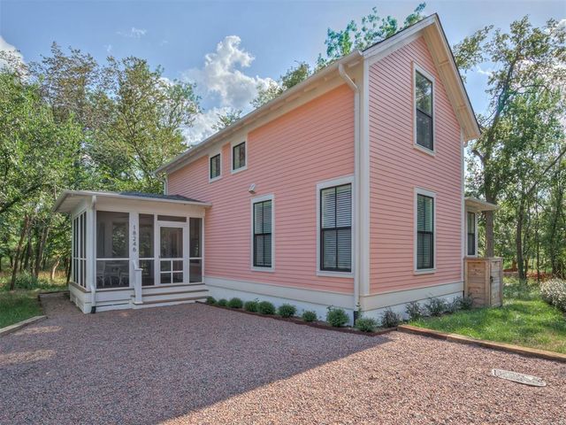 18246 Willowbrooke Court, Norman, OK 73072