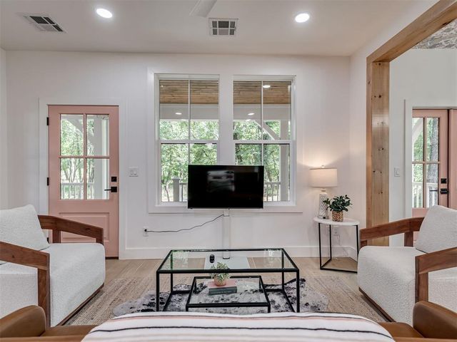 18246 Willowbrooke Court, Norman, OK 73072