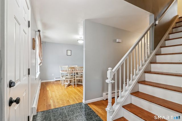 89 Alma Street, Naugatuck, CT 06770