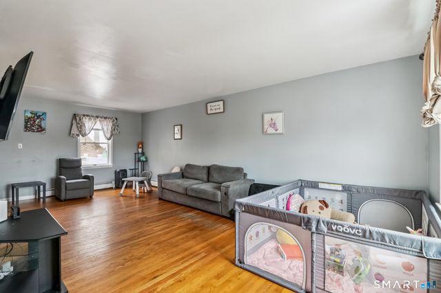 89 Alma Street, Naugatuck, CT 06770