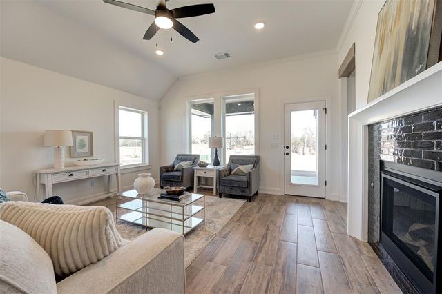 4932 Sand Lily Lane, Edmond, OK 73034