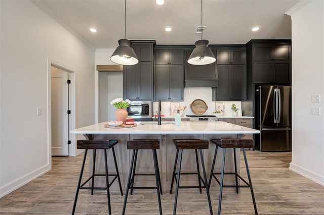 4932 Sand Lily Lane, Edmond, OK 73034