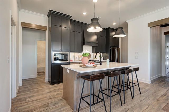 4932 Sand Lily Lane, Edmond, OK 73034