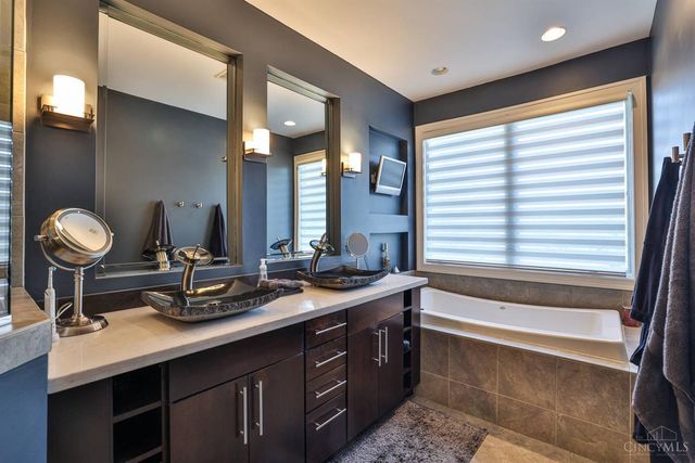 457 Strafer Street, Cincinnati, OH 45226