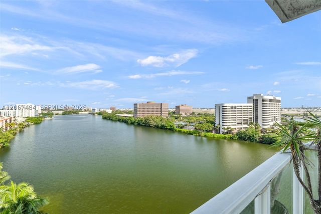 5091 NW 7th St PH-02, Miami, FL 33126