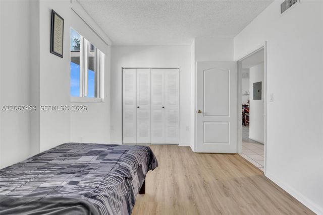 5091 NW 7th St PH-02, Miami, FL 33126