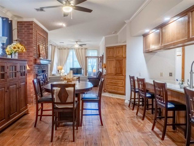 509 NW Fairway Villas Place Unit 1, Lawton, OK 73505