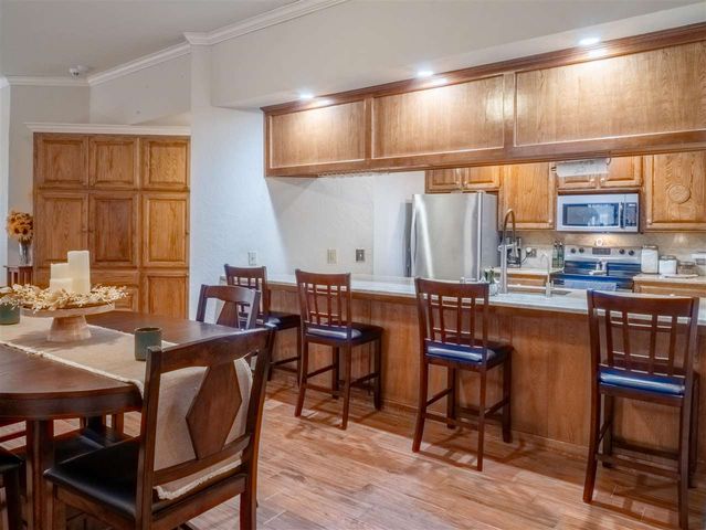 509 NW Fairway Villas Place Unit 1, Lawton, OK 73505