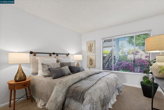 3101 Golden Rain Rd 2, Walnut Creek, CA 94595