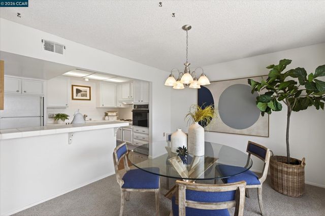 3101 Golden Rain Rd 2, Walnut Creek, CA 94595