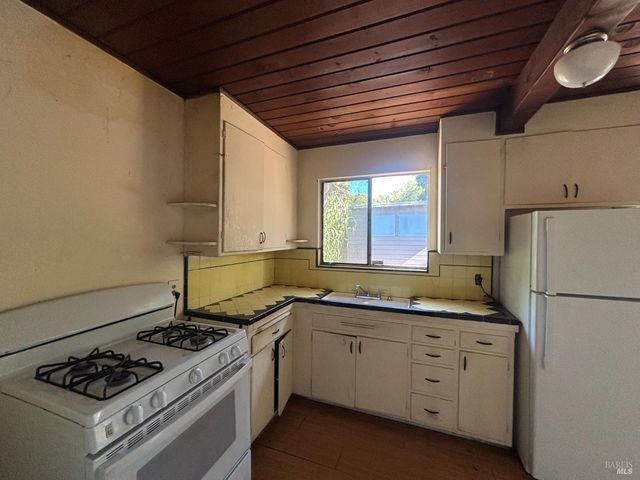 712 Maryland St, Fairfield, CA 94533