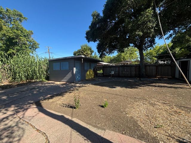 712 Maryland St, Fairfield, CA 94533