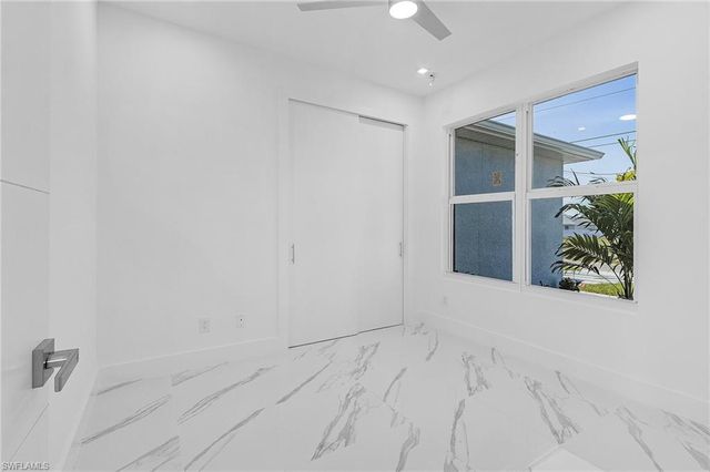 1623 NW 2nd ST, Cape Coral, FL 33993