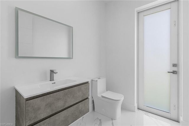 1623 NW 2nd ST, Cape Coral, FL 33993