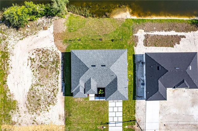 1623 NW 2nd ST, Cape Coral, FL 33993