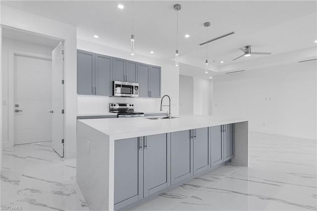 1623 NW 2nd ST, Cape Coral, FL 33993