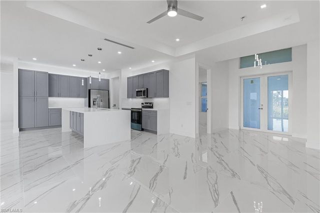 1623 NW 2nd ST, Cape Coral, FL 33993