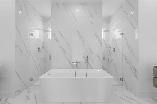 1623 NW 2nd ST, Cape Coral, FL 33993