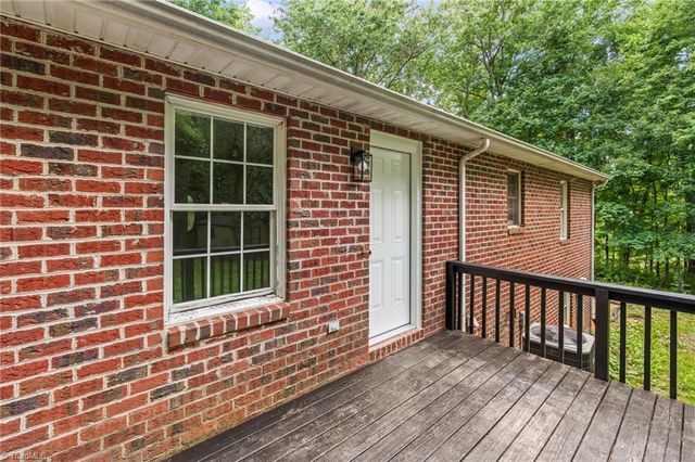 1067 Ross Harris Road, Asheboro, NC 27205