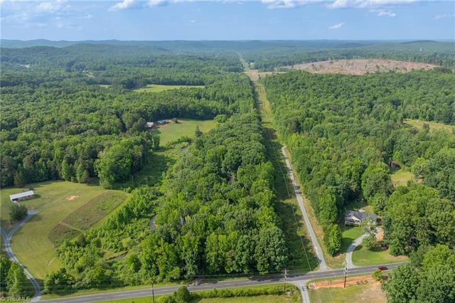 1067 Ross Harris Road, Asheboro, NC 27205