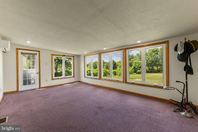 607 CHESTERFIELD ARNEYTOWN RD, Chesterfield, NJ 08515