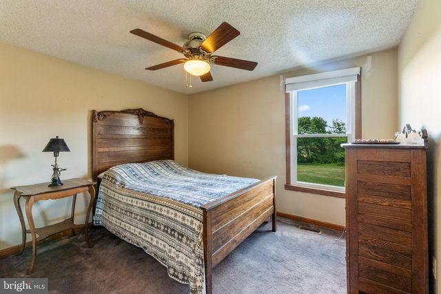 607 CHESTERFIELD ARNEYTOWN RD, Chesterfield, NJ 08515