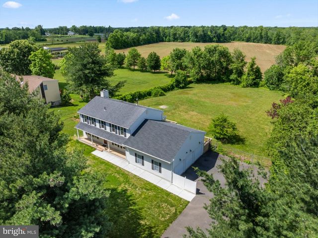 607 CHESTERFIELD ARNEYTOWN RD, Chesterfield, NJ 08515