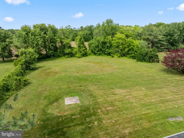 607 CHESTERFIELD ARNEYTOWN RD, Chesterfield, NJ 08515