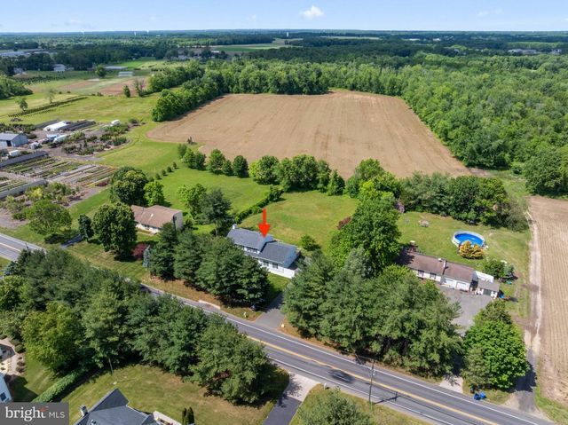 607 CHESTERFIELD ARNEYTOWN RD, Chesterfield, NJ 08515