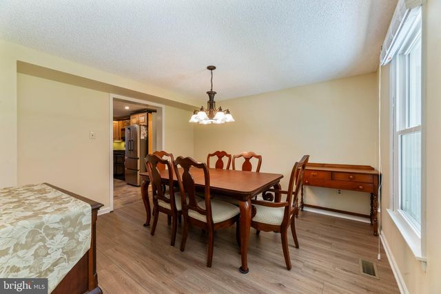 607 CHESTERFIELD ARNEYTOWN RD, Chesterfield, NJ 08515