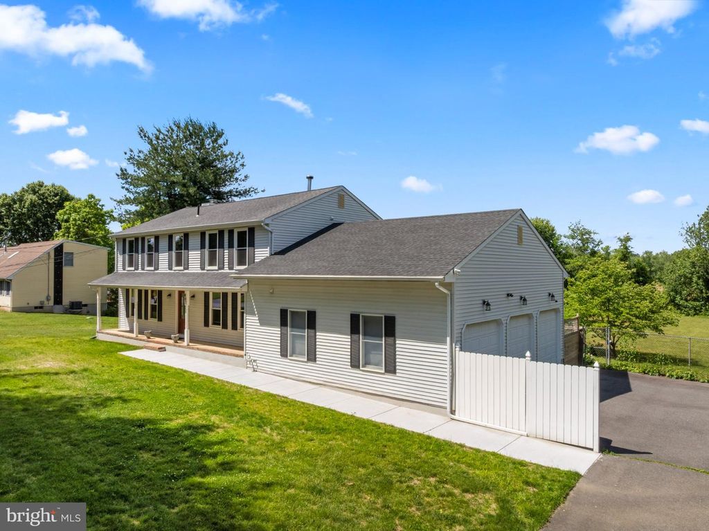 607 CHESTERFIELD ARNEYTOWN RD, Chesterfield, NJ 08515