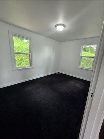 325 Outlook, Brentwood, PA 15227