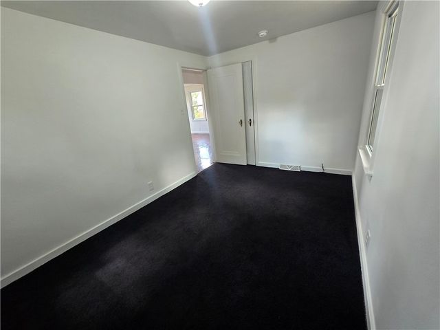 325 Outlook, Brentwood, PA 15227
