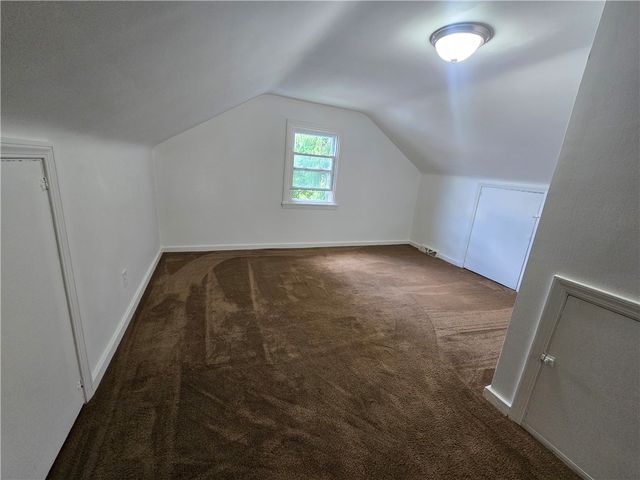 325 Outlook, Brentwood, PA 15227