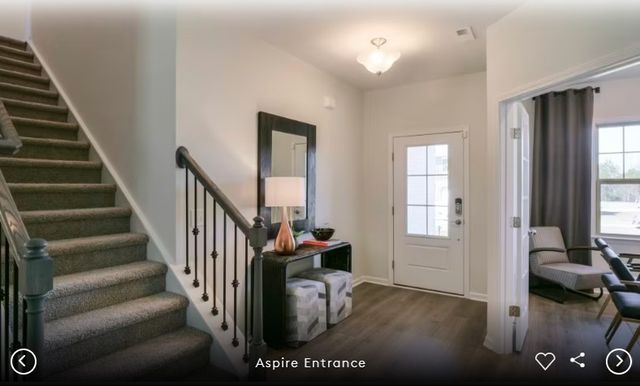 207 Land Breeze Dr, La Vergne, TN 37086