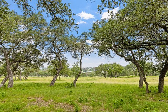 2009 Club House Rd # 10, Kerrville, TX 78028